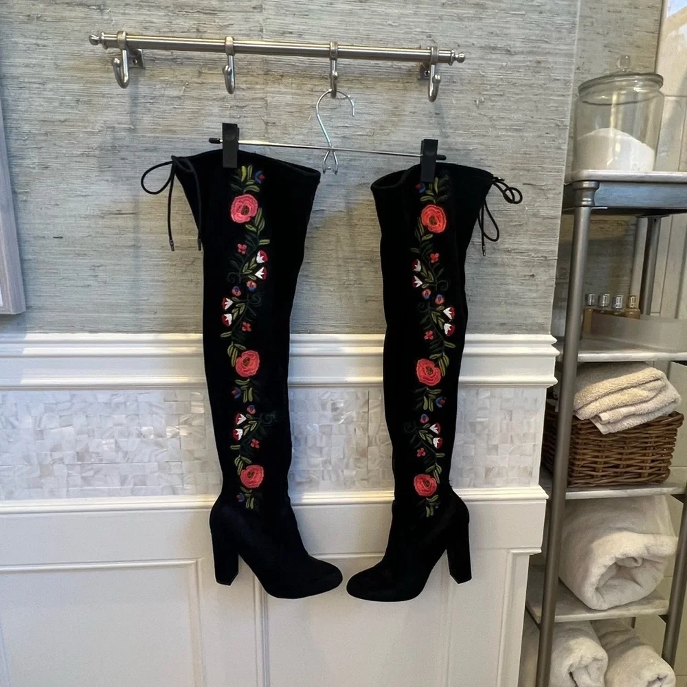 New 6.5 target over the knee floral embroidered faux suede black heel boots - Picture 1 of 17